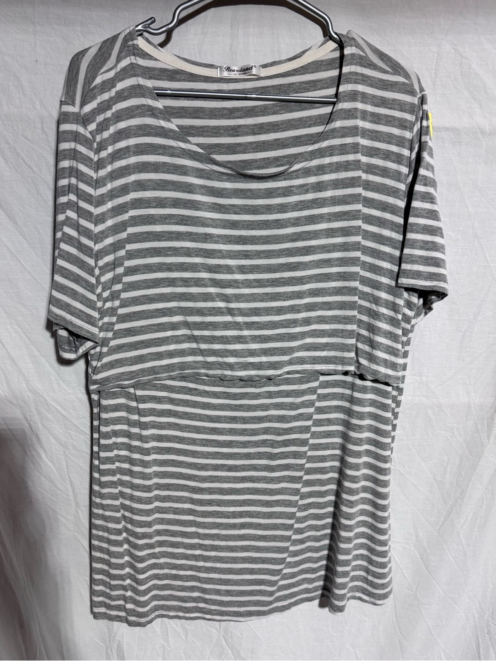 Bearsland Nursing top gray and white stripe Size XXL